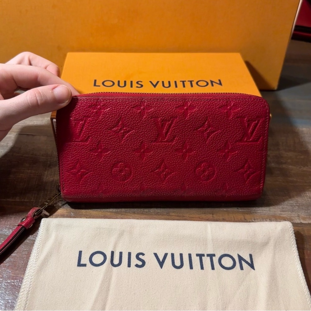 Louis Vuitton Empreinte Zippy Long Wallet